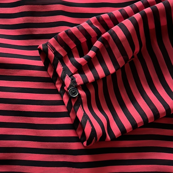 Banana Republic Blouse (Size S) - Picture 5 of 7